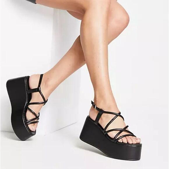 BRAND NEW MADDEN GIRL G-ENDERA PLATFORM WEDGE SANDAL - Picture 13 of 13